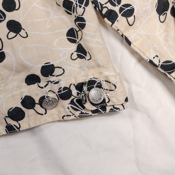 Saint Tropez West women's button down top. - Picture 8 of 10